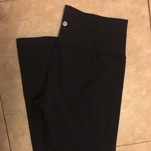 Lululemon athletica black flare bottom sz 14